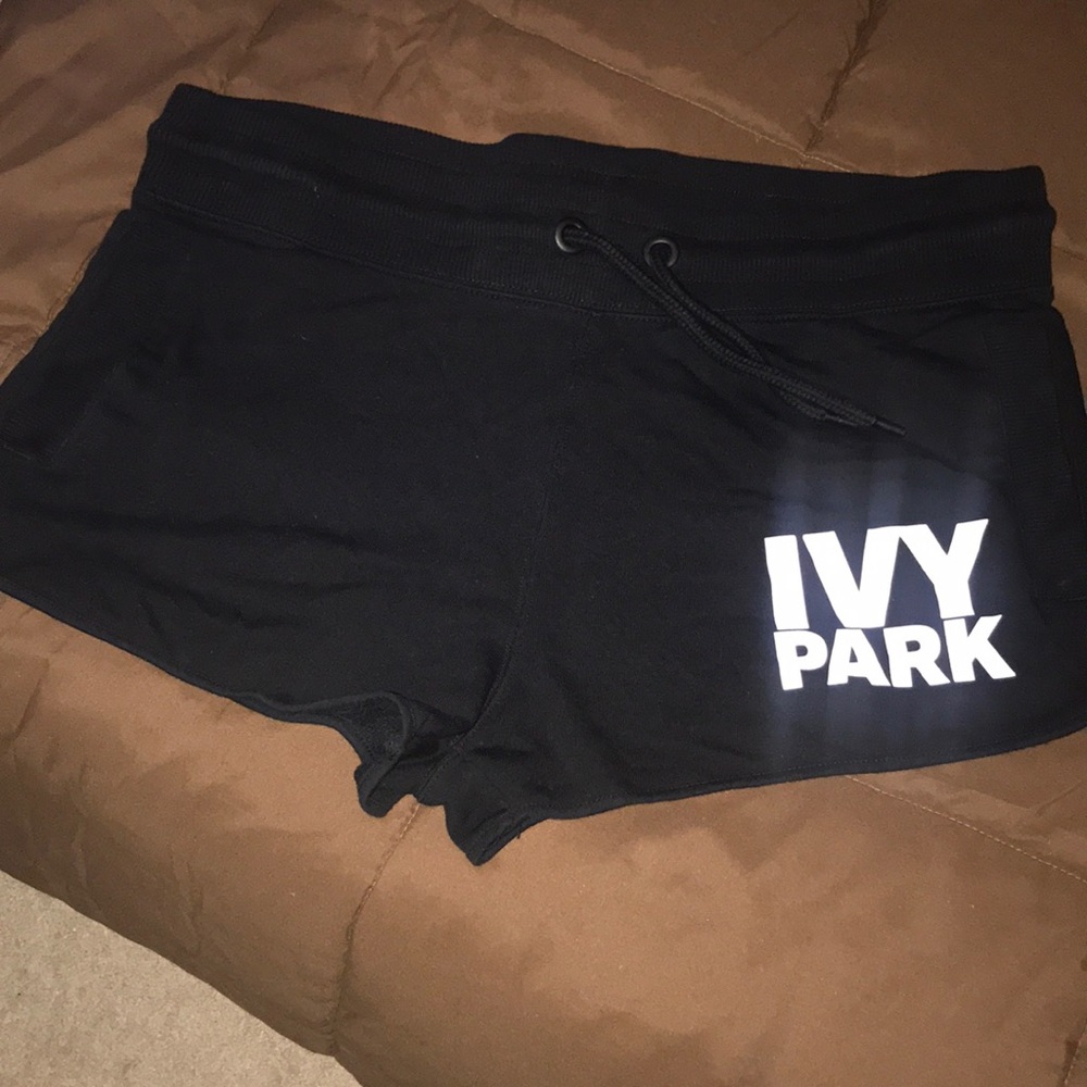 Ivy Park Shorts